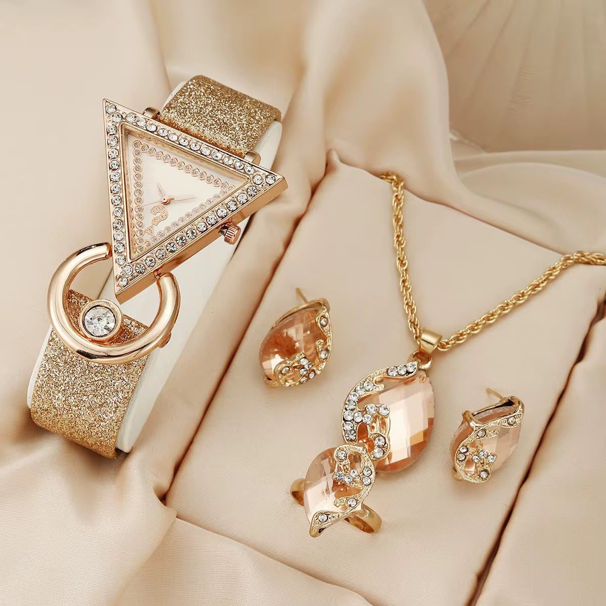 Chaîne complet et montre pour femme femme
